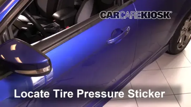 2016 Ford Focus ST 2.0L 4 Cyl. Turbo Neumáticos y ruedas Controlar presión de neumáticos